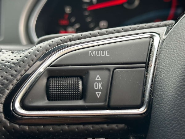 Used Audi Q7 2012 for sale - 76252740: Photo 56