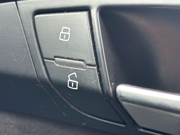 Used Audi Q7 2012 for sale - 76252740: Photo 62