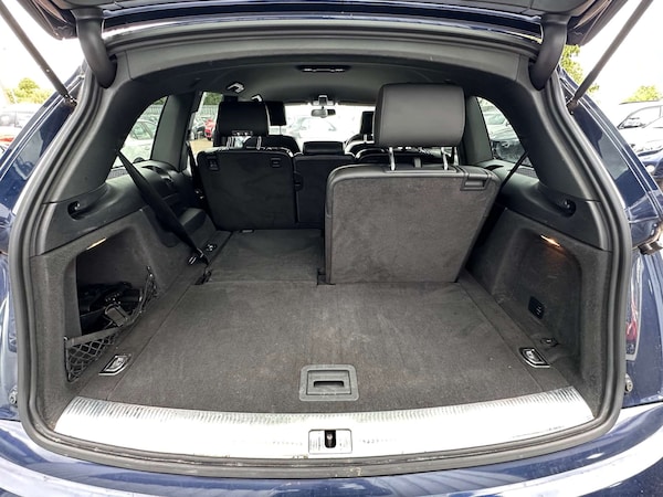 Used Audi Q7 2012 for sale - 76252740: Photo 69