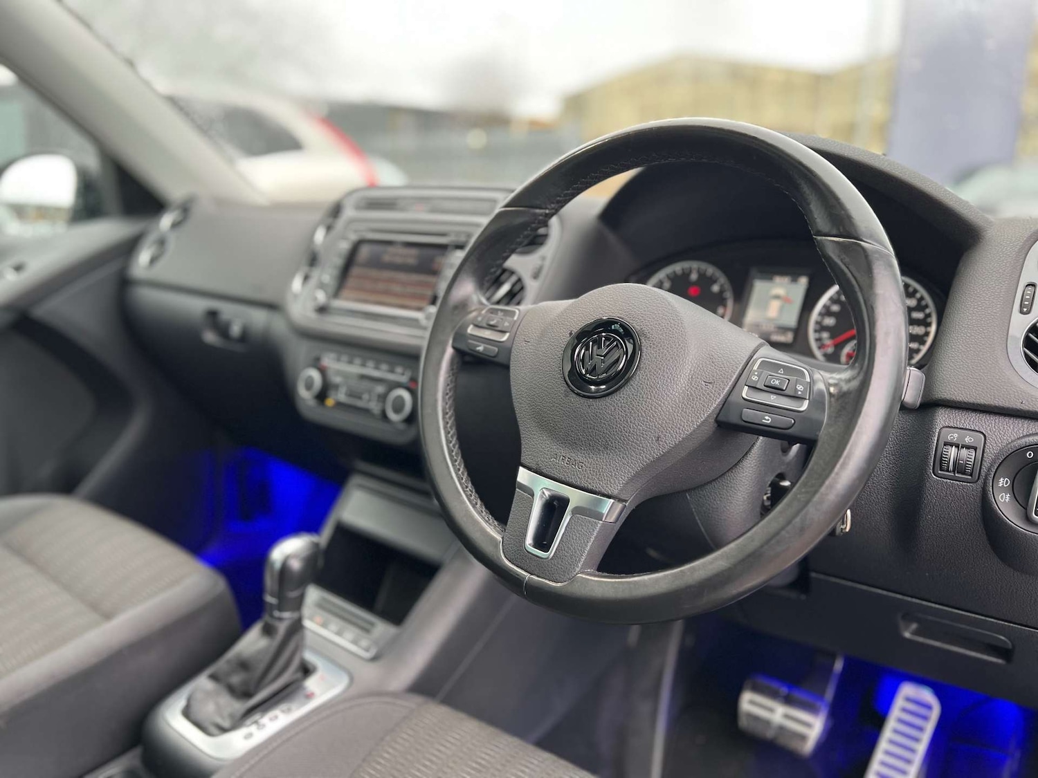 Used Volkswagen Tiguan 2012 for sale - 76881603: Photo 21