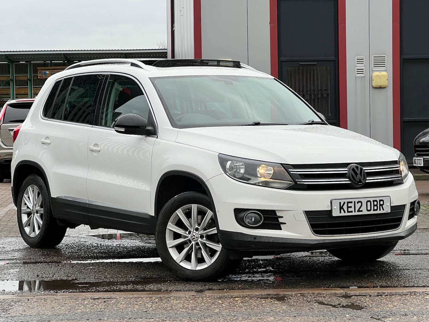 Used Volkswagen Tiguan 2012 for sale - 76881603: Photo 4