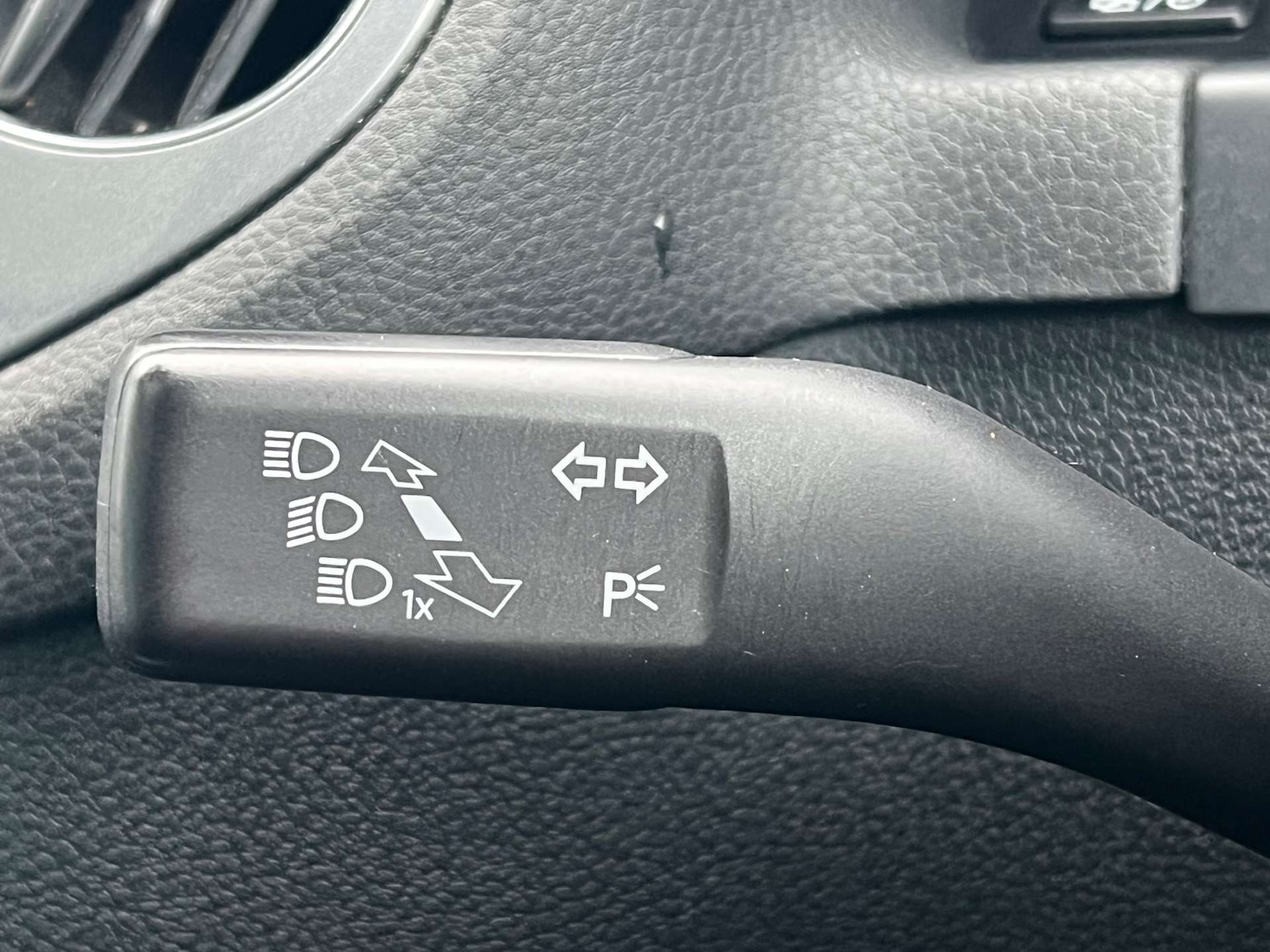 Used Volkswagen Tiguan 2012 for sale - 76881603: Photo 50