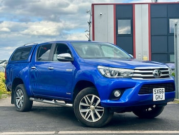 Used Toyota Hilux 2017 for sale - 78910035: Photo