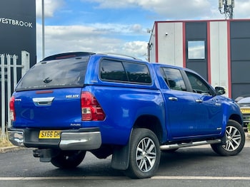 Used Toyota Hilux 2017 for sale - 78910035: Photo