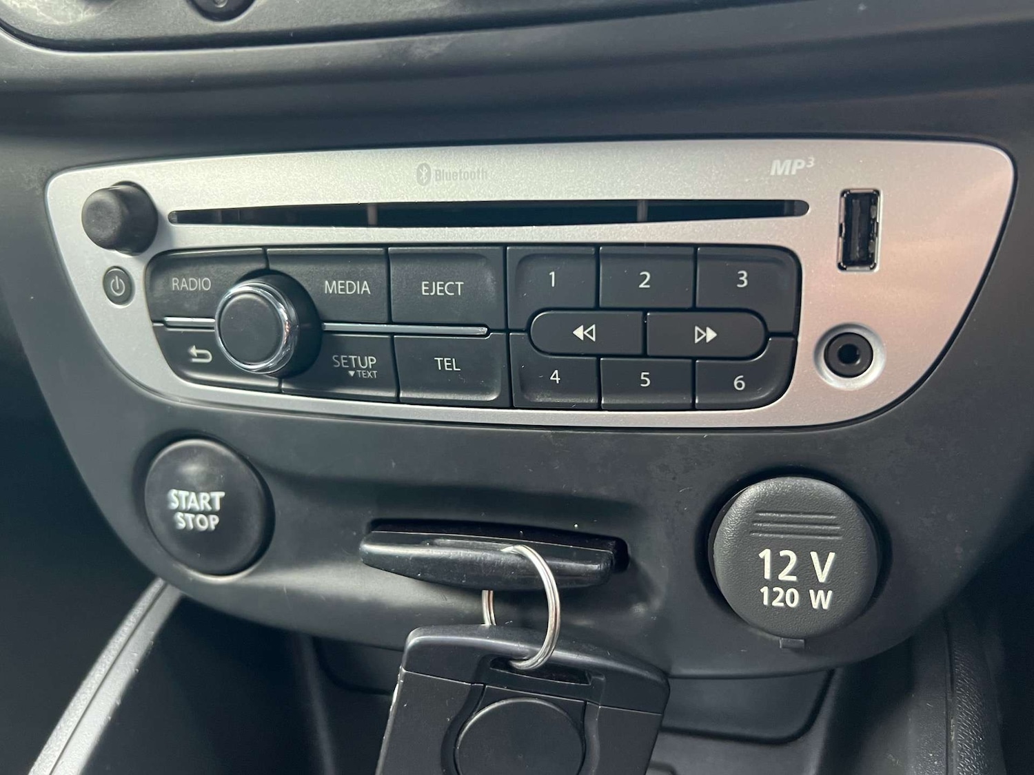 Used Renault Megane 2013 for sale - 76601646: Photo 33