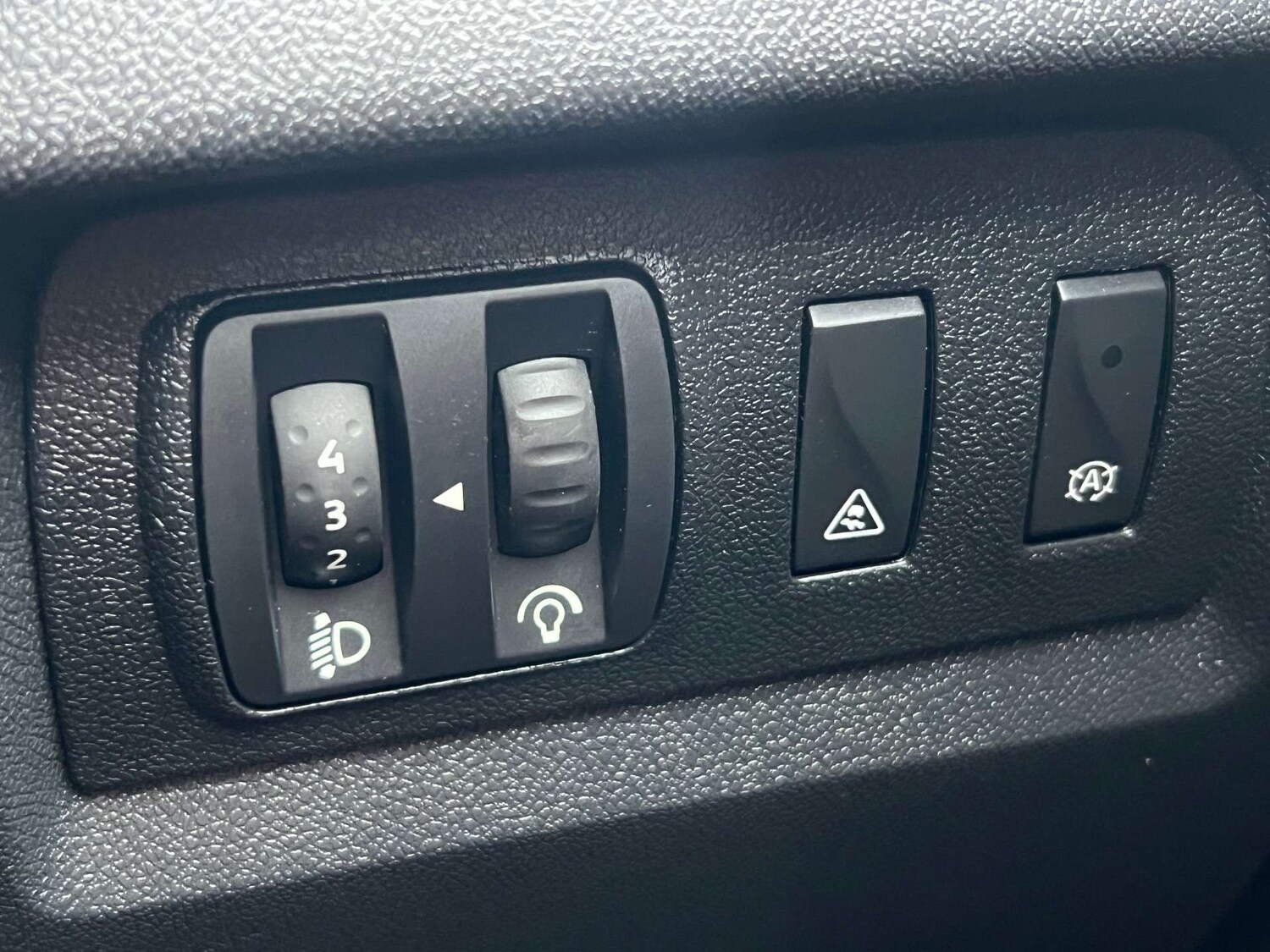 Used Renault Megane 2013 for sale - 76601646: Photo 42