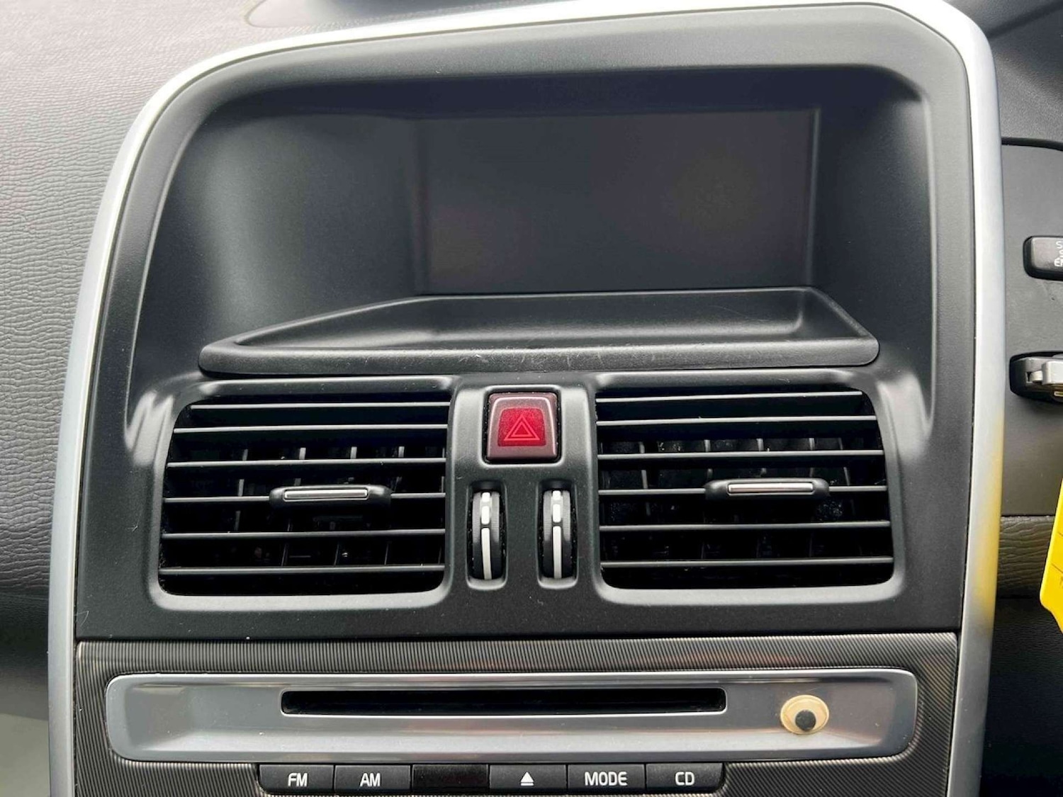 Used Volvo XC60 2010 for sale - 77872458: Photo 22