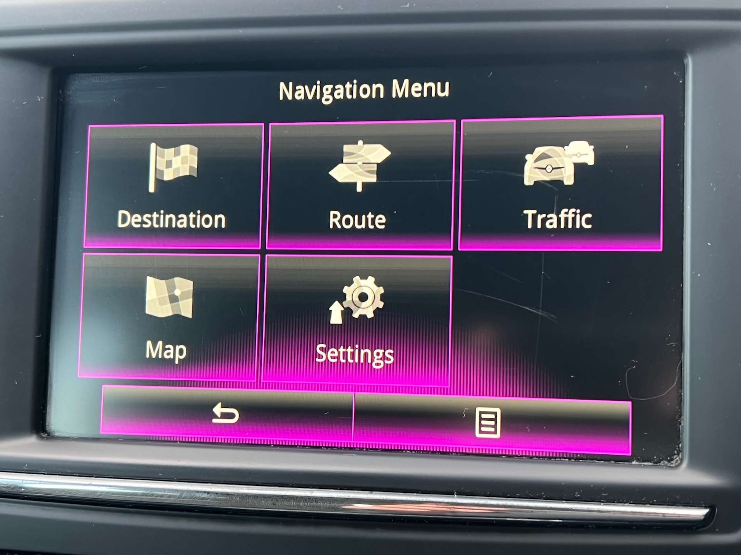 Used Renault Kadjar 2017 for sale - 76320835: Photo 42