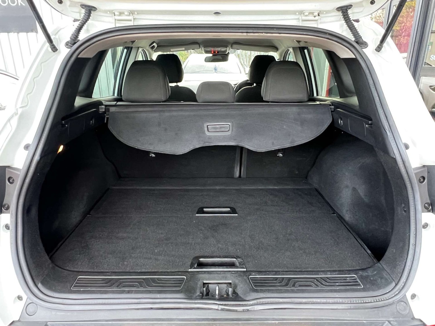 Used Renault Kadjar 2017 for sale - 76320835: Photo 51