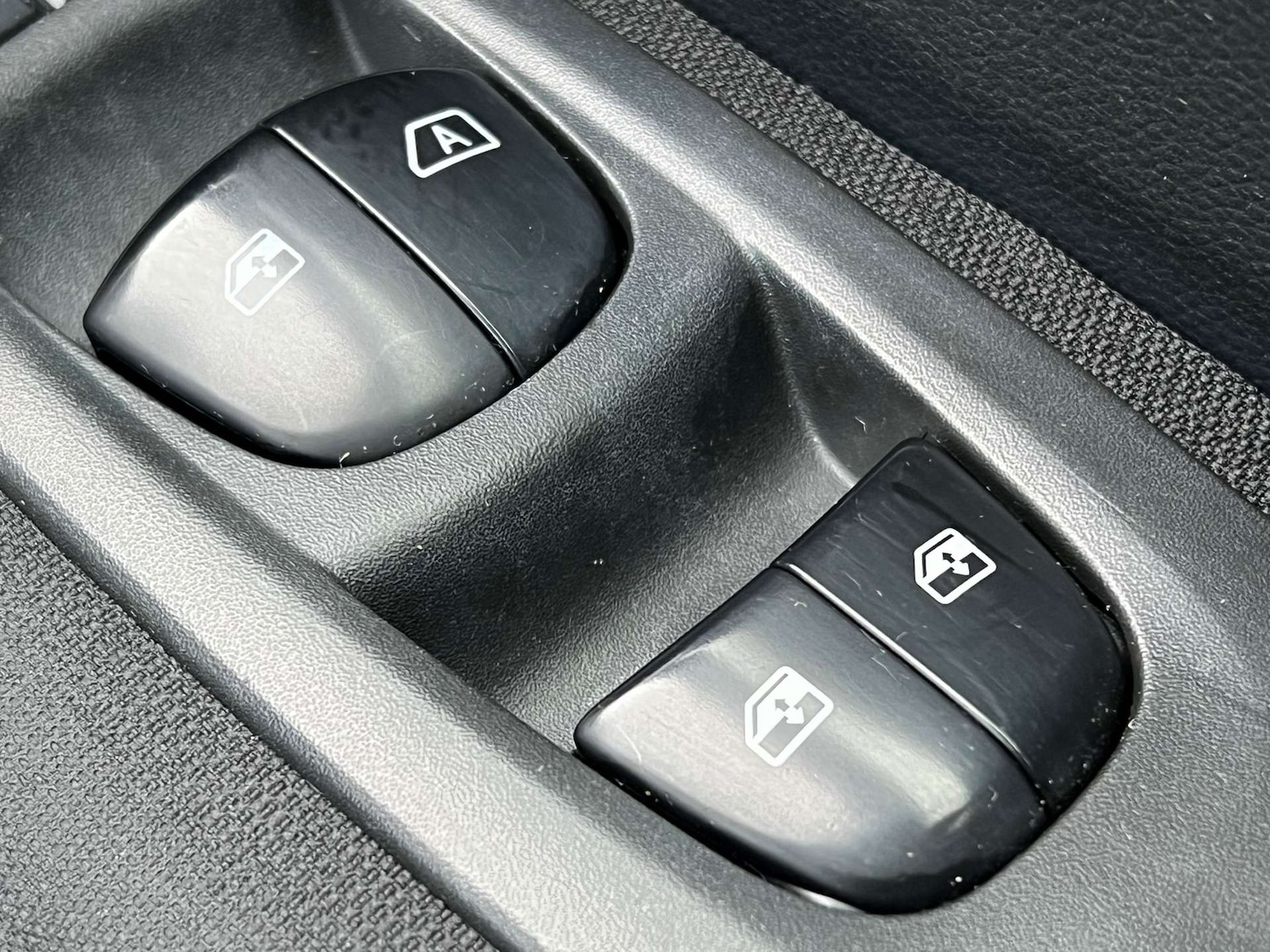 Used Renault Kadjar 2017 for sale - 76320835: Photo 61