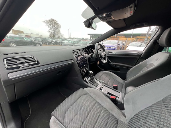 Used Volkswagen Golf 2019 for sale - 73922806: Photo 29