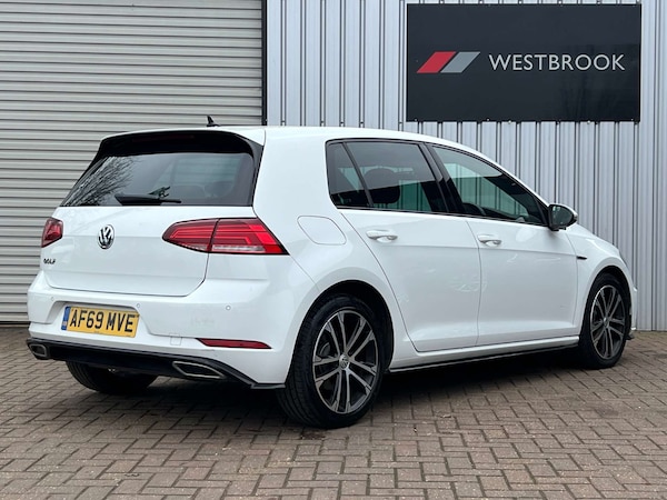 Used Volkswagen Golf 2019 for sale - 73922806: Photo 2