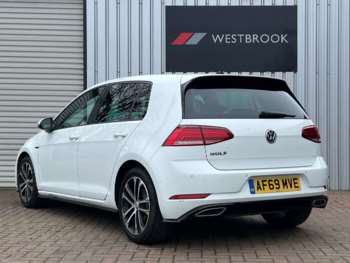 Used Volkswagen Golf 2019 for sale - 73922806: Photo