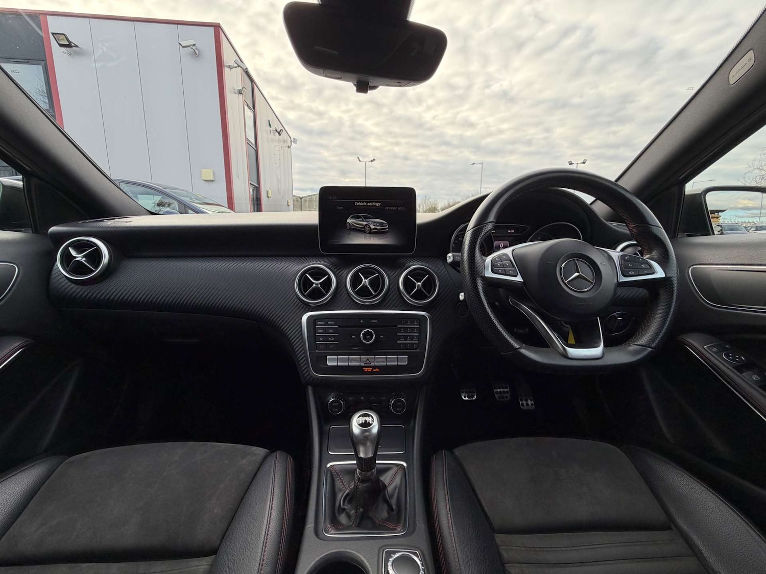 Used Mercedes-Benz A-Class 2016 for sale - 77662823: Photo 17