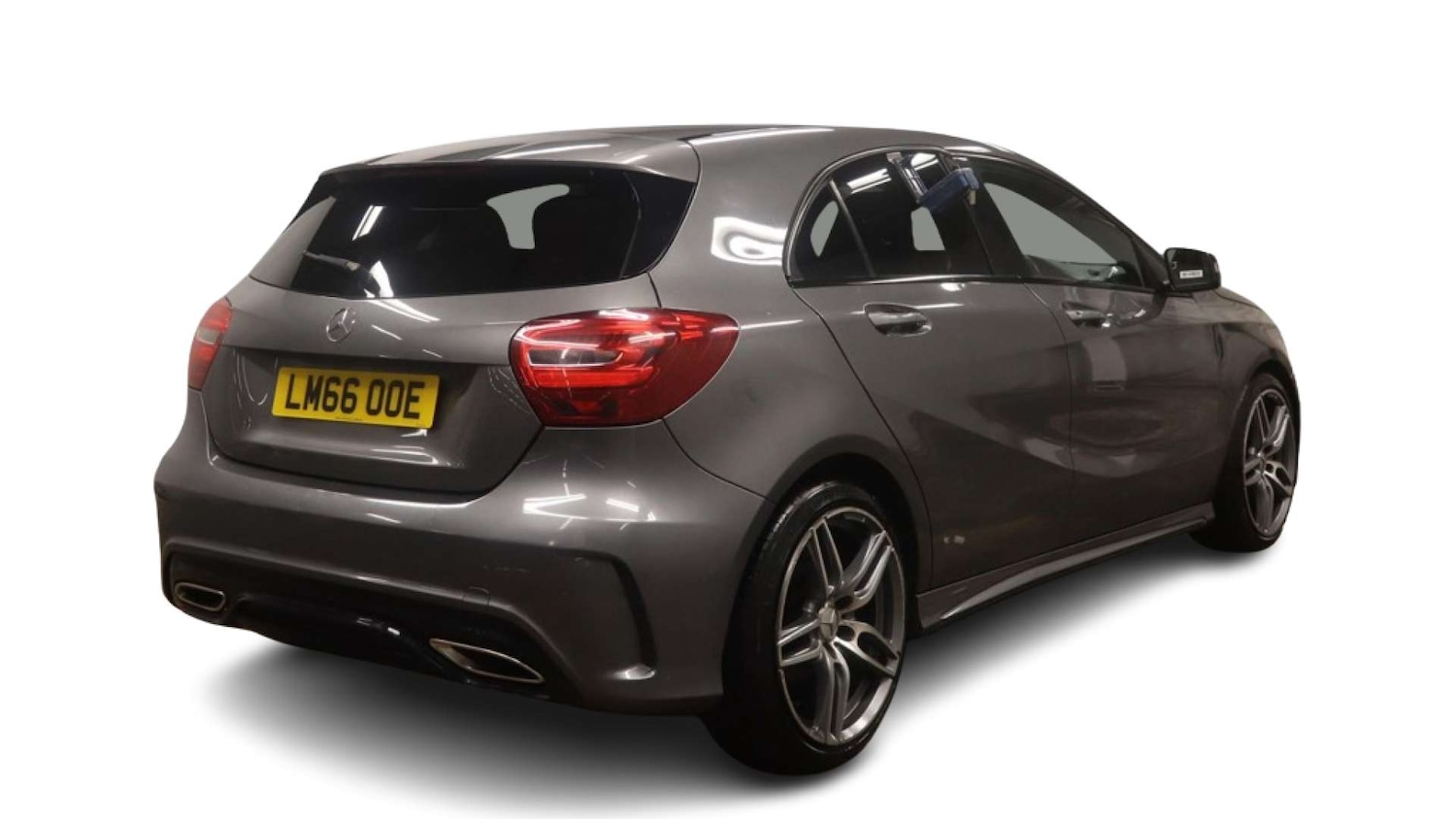 Used Mercedes-Benz A-Class 2016 for sale - 77662823: Photo 3