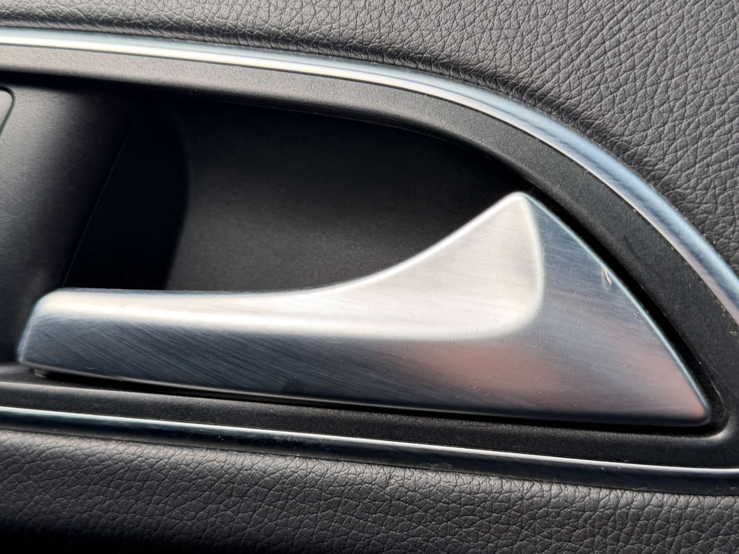 Used Mercedes-Benz A-Class 2016 for sale - 77662823: Photo 60