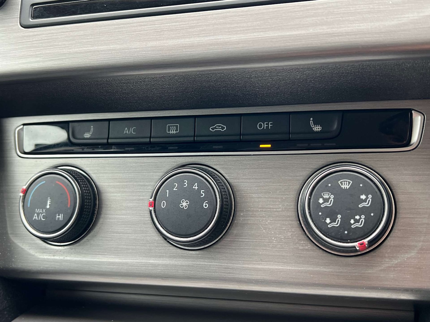 Used Volkswagen Passat 2016 for sale - 75959342: Photo 42