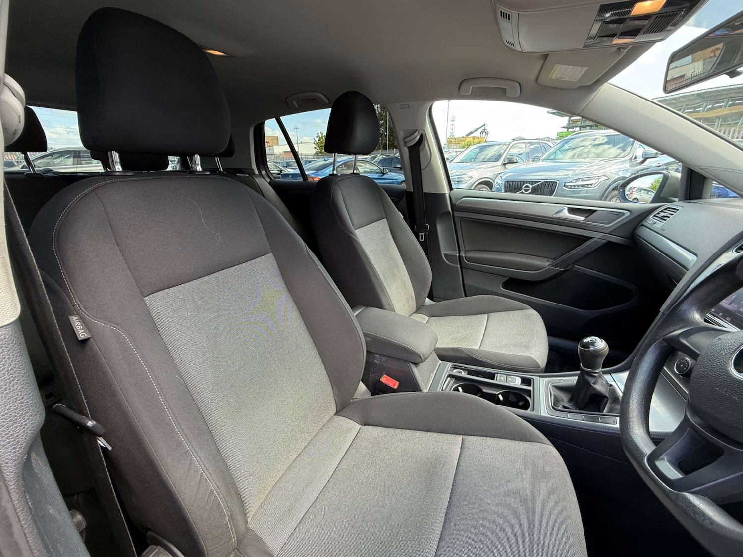 Used Volkswagen Golf 2013 for sale - 76601634: Photo 11