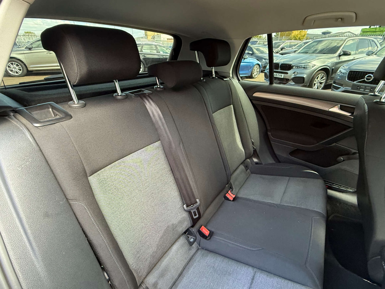 Used Volkswagen Golf 2013 for sale - 76601634: Photo 12