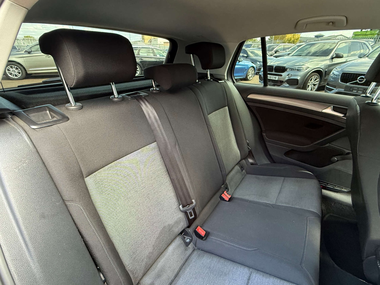 Used Volkswagen Golf 2013 for sale - 76601634: Photo 15