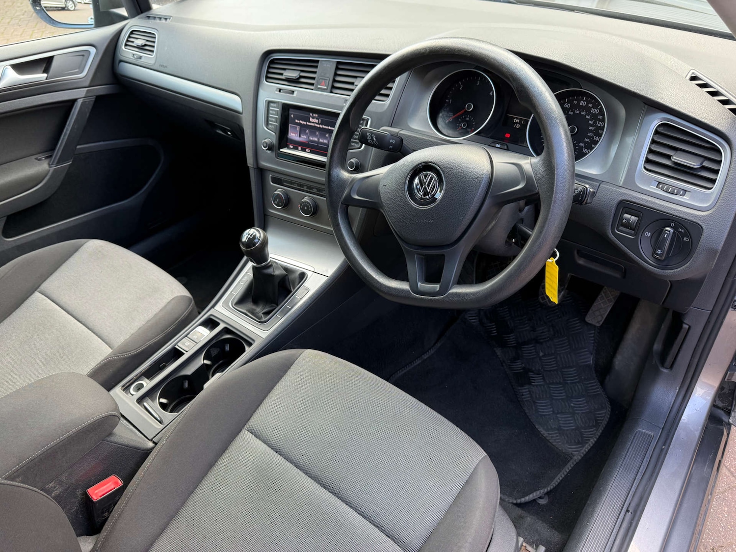 Used Volkswagen Golf 2013 for sale - 76601634: Photo 9