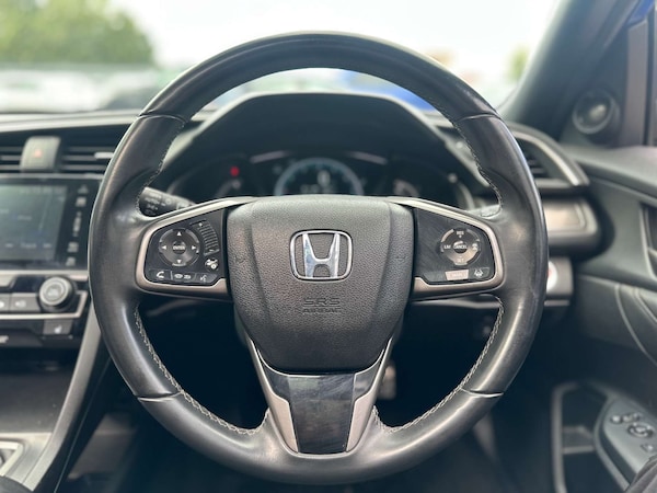 Used Honda Civic 2018 for sale - 75398066: Photo 13