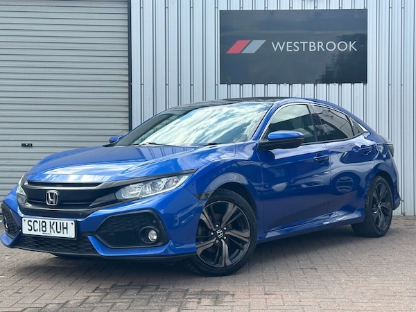 Used Honda Civic 2018 for sale - 75398066: Photo 3