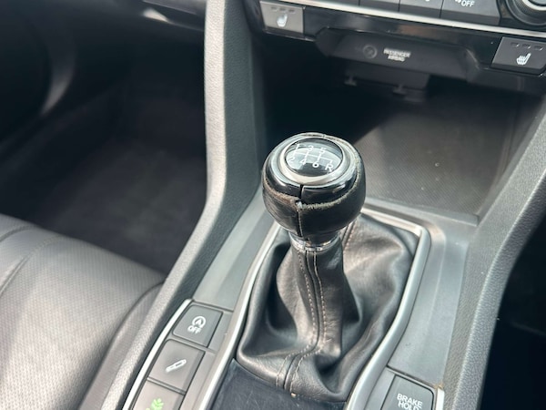Used Honda Civic 2018 for sale - 75398066: Photo 45