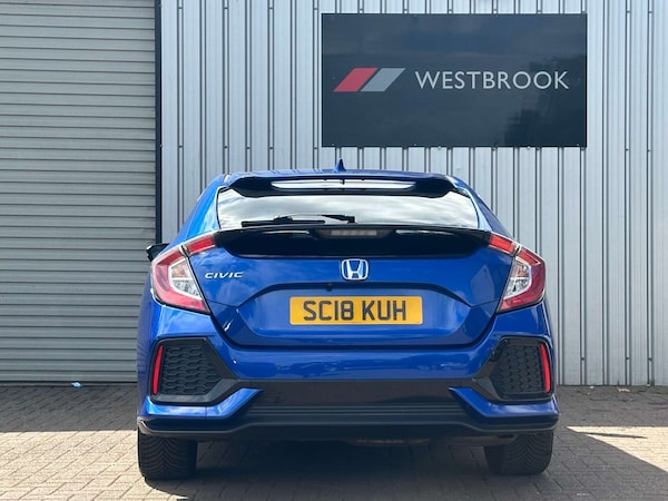 Used Honda Civic 2018 for sale - 75398066: Photo 6