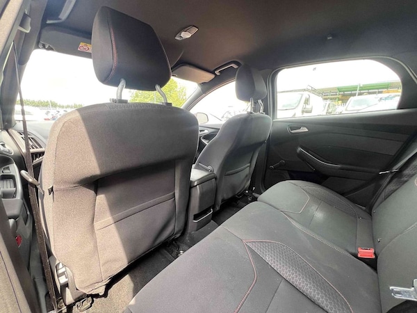 Used Ford Focus 2018 for sale - 76005238: Photo 17