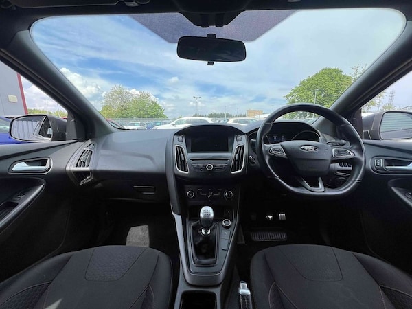 Used Ford Focus 2018 for sale - 76005238: Photo 7