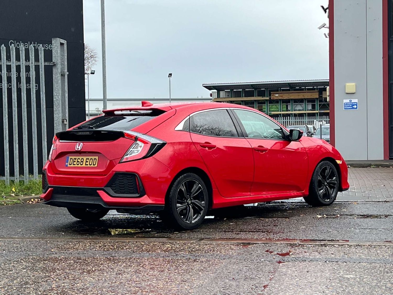 Used Honda Civic 2018 for sale - 76595816: Photo 18