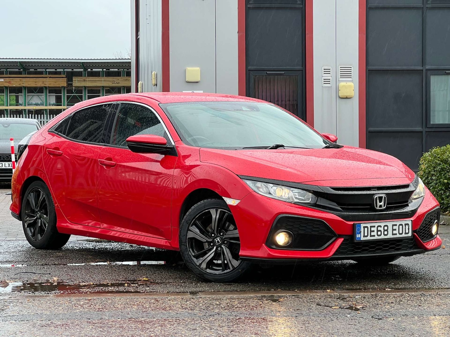 Used Honda Civic 2018 for sale - 76595816: Photo 3