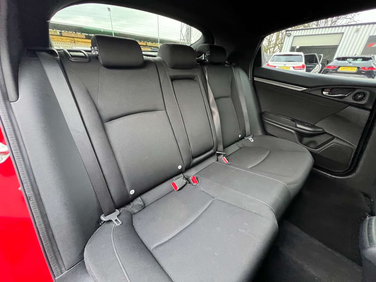 Used Honda Civic 2018 for sale - 76595816: Photo 32