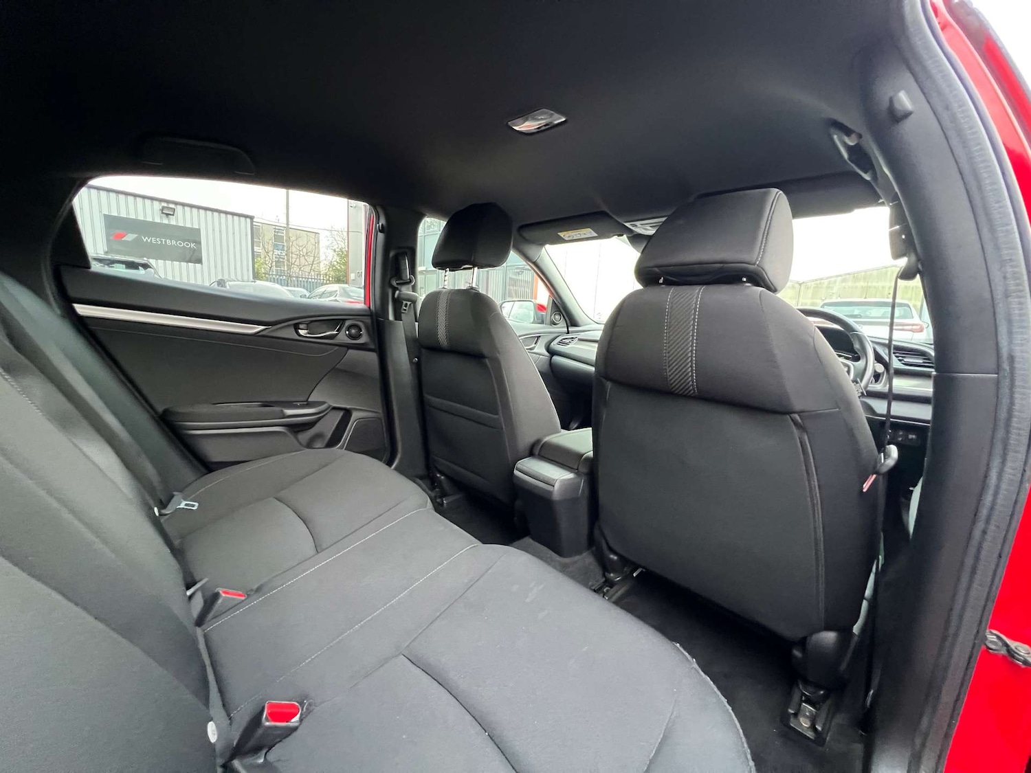 Used Honda Civic 2018 for sale - 76595816: Photo 34