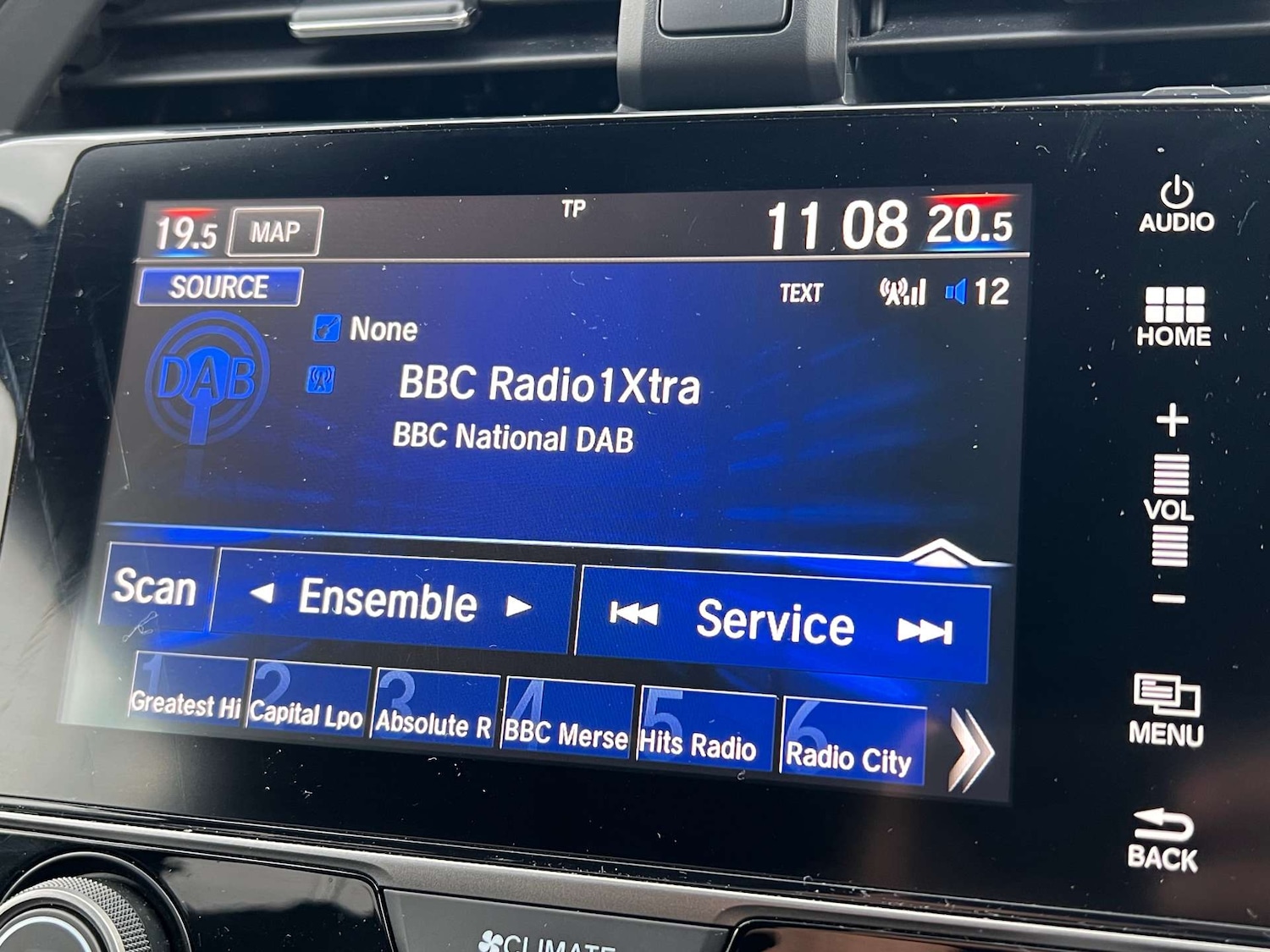 Used Honda Civic 2018 for sale - 76595816: Photo 50