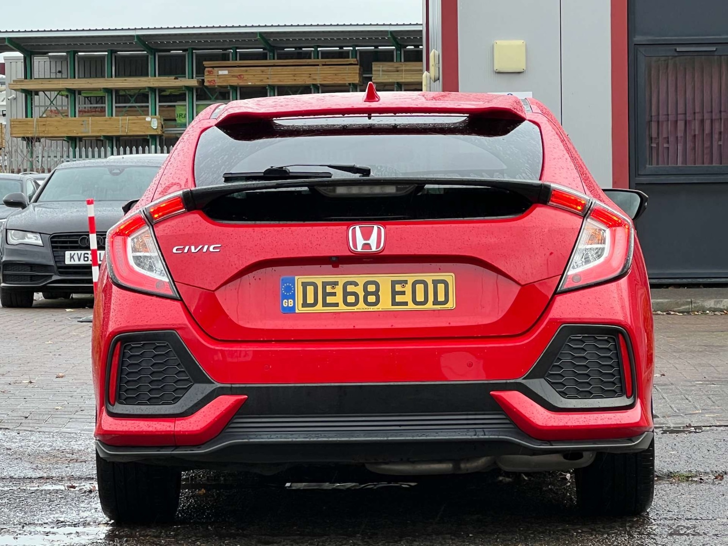 Used Honda Civic 2018 for sale - 76595816: Photo 9