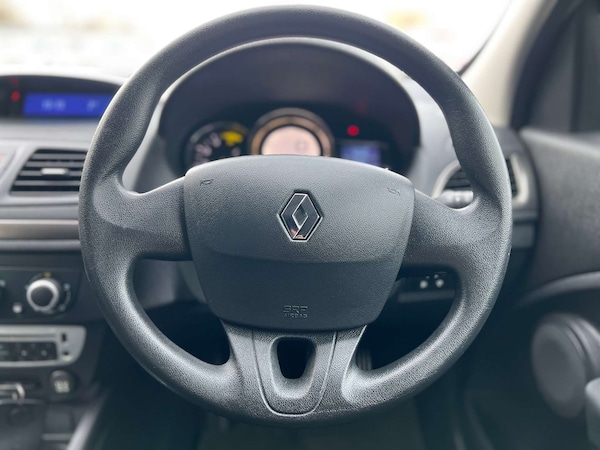 Used Renault Megane 2013 for sale - 73975489: Photo 38