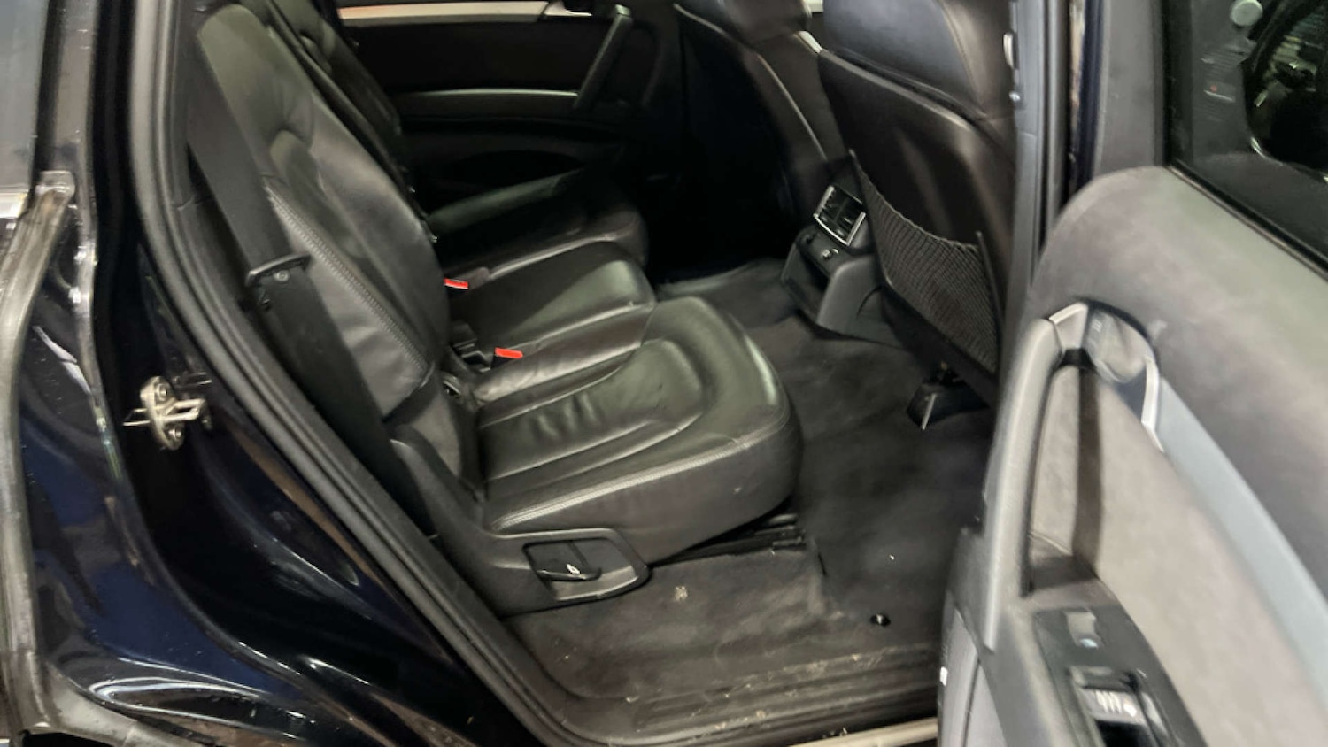 Used Audi Q7 2011 for sale - 76604246: Photo 9