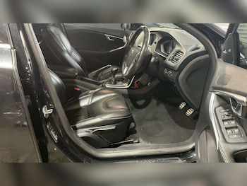 Used Volvo V40 2015 for sale - 76007320: Photo