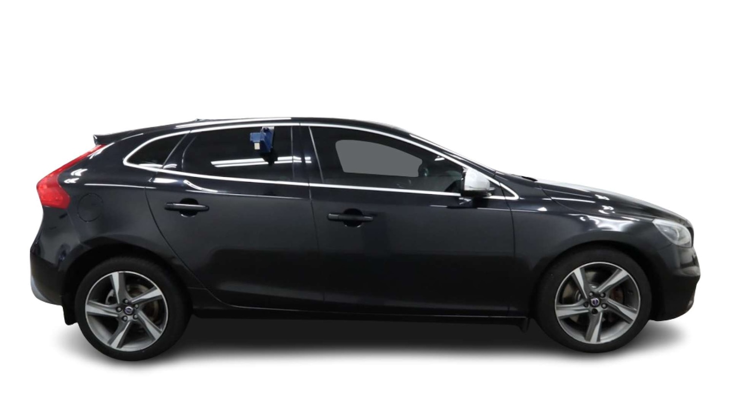 Used Volvo V40 2015 for sale - 76007320: Photo 4