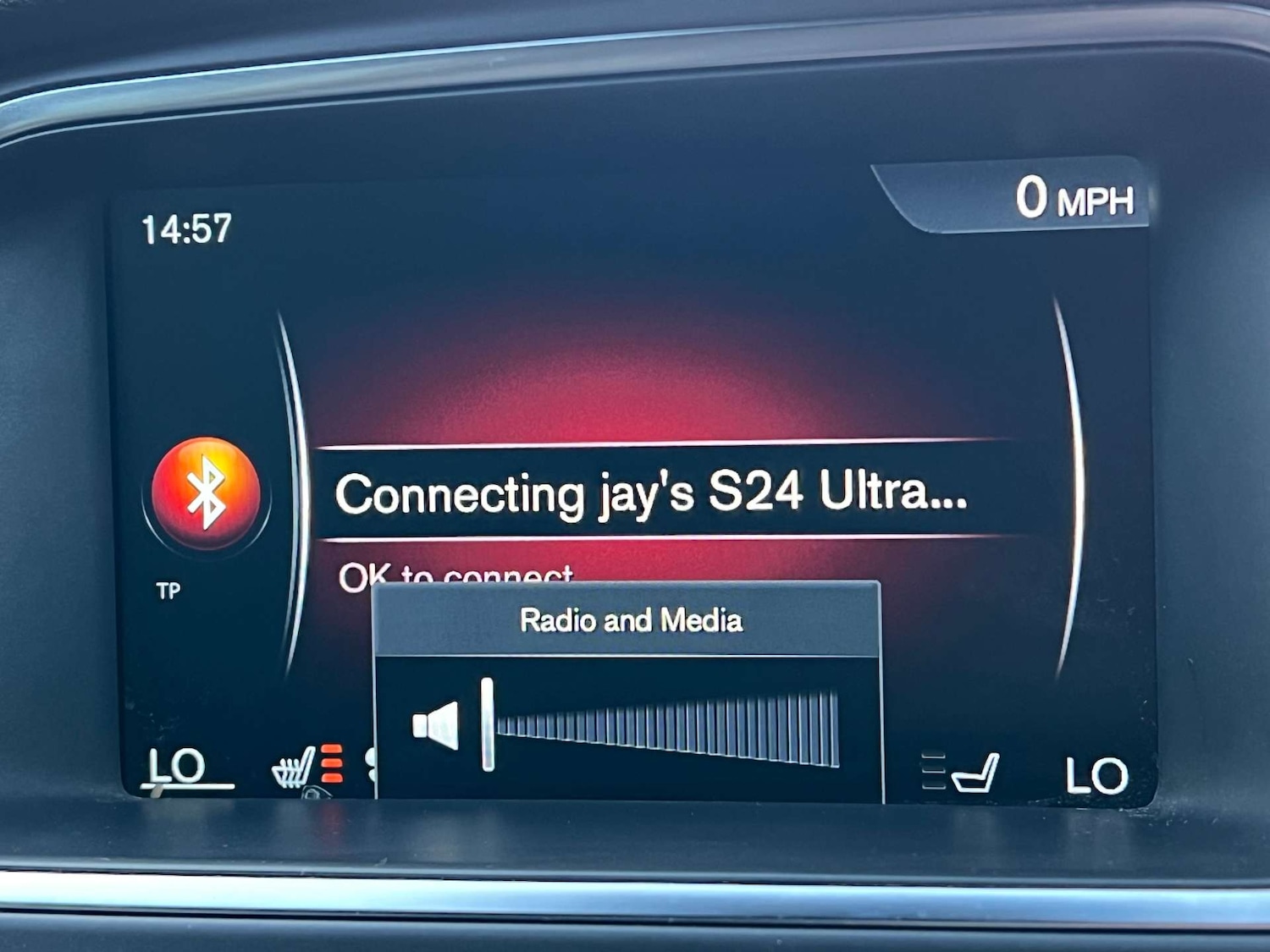 Used Volvo V40 2015 for sale - 76007320: Photo 48