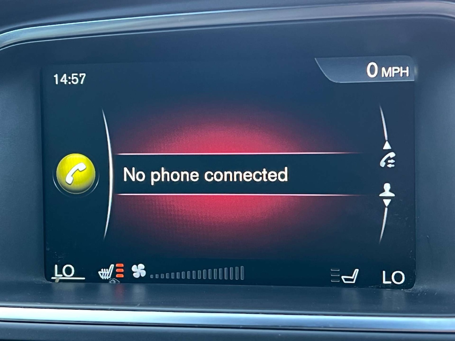 Used Volvo V40 2015 for sale - 76007320: Photo 49