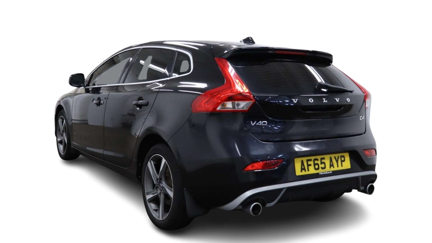 Used Volvo V40 2015 for sale - 76007320: Photo 5