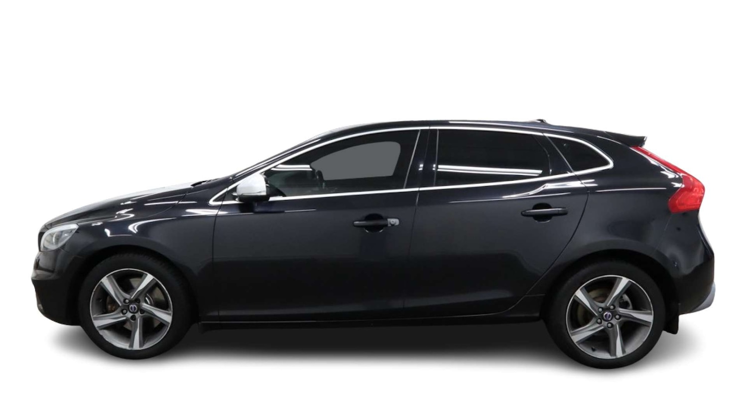 Used Volvo V40 2015 for sale - 76007320: Photo 6