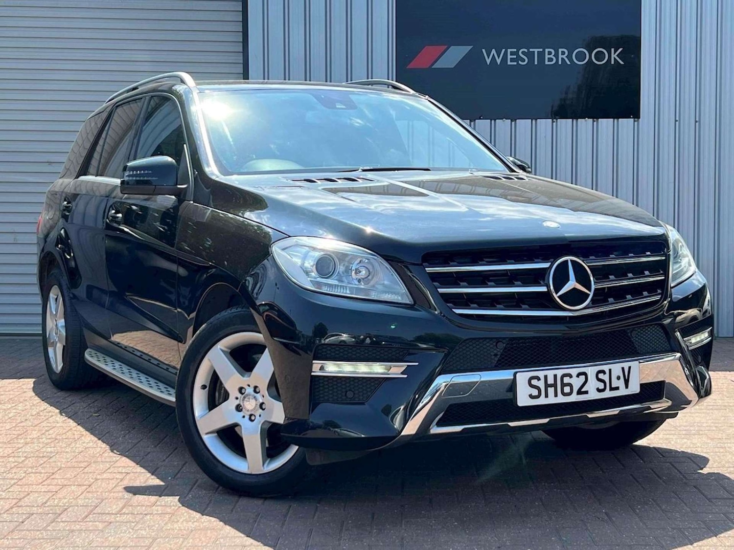 Used Mercedes-Benz M-Class 2012 for sale - 76005240: Photo 1