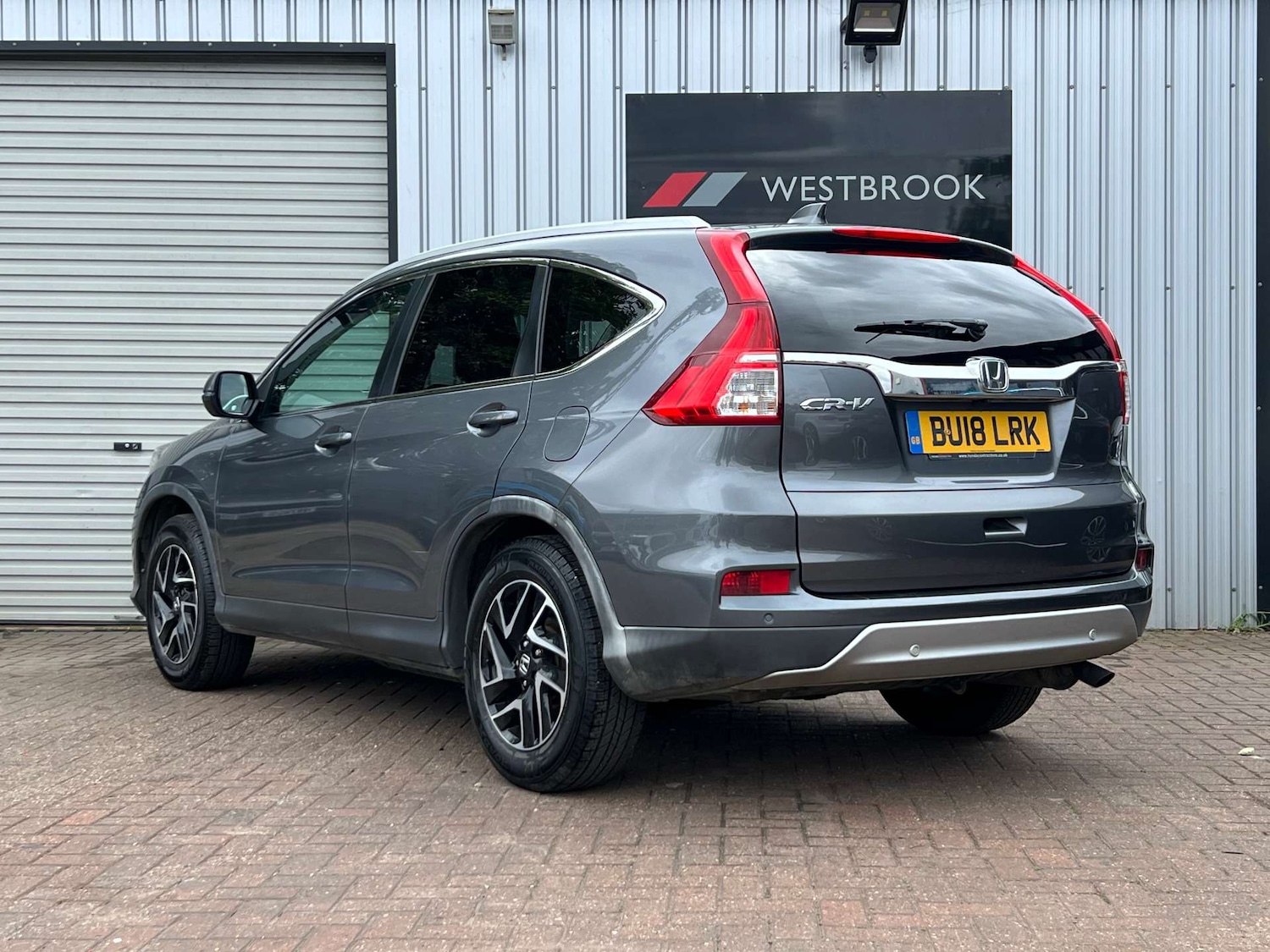 Used Honda CR-V 2018 for sale - 77662791: Photo 10