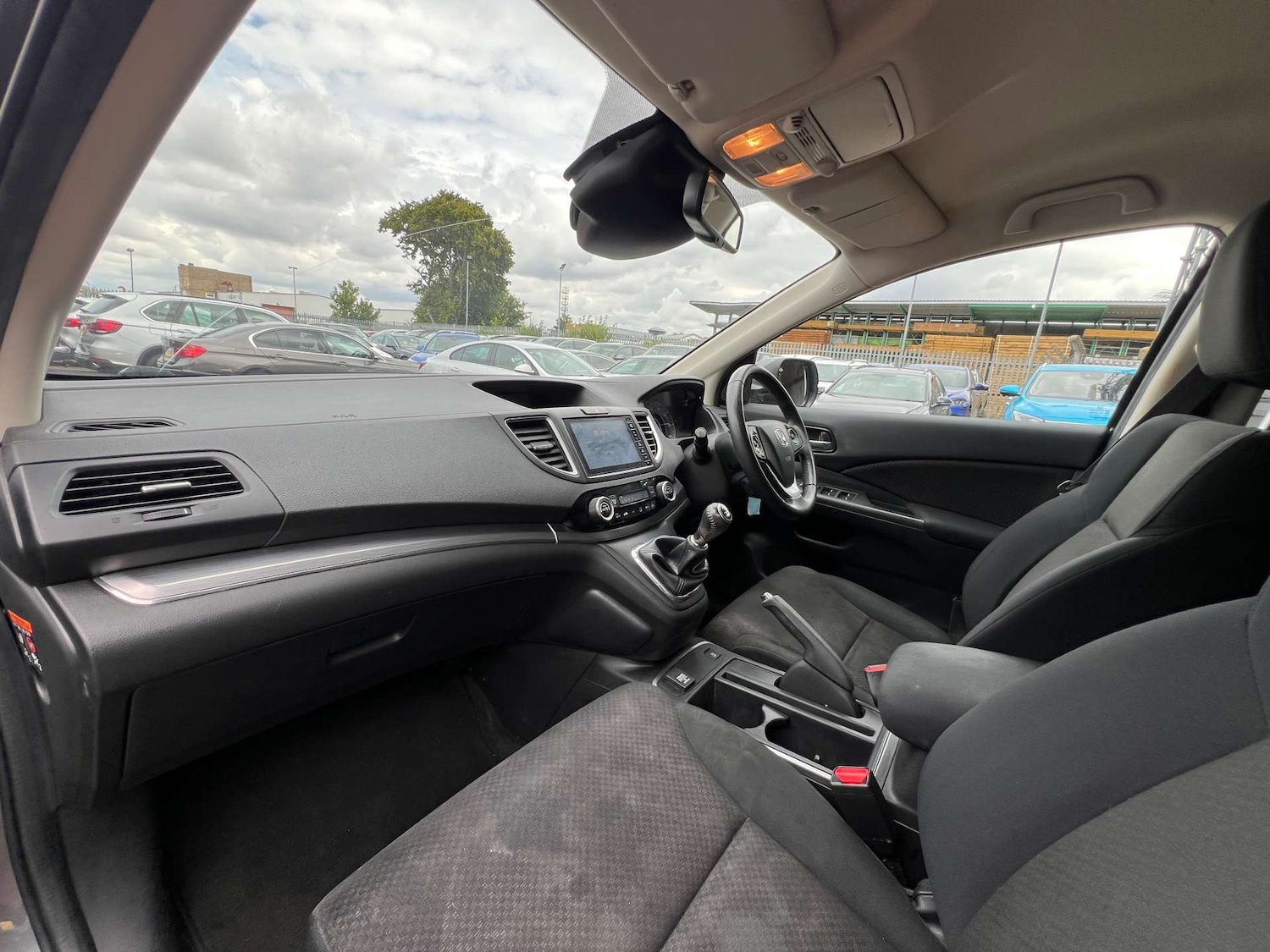 Used Honda CR-V 2018 for sale - 77662791: Photo 29