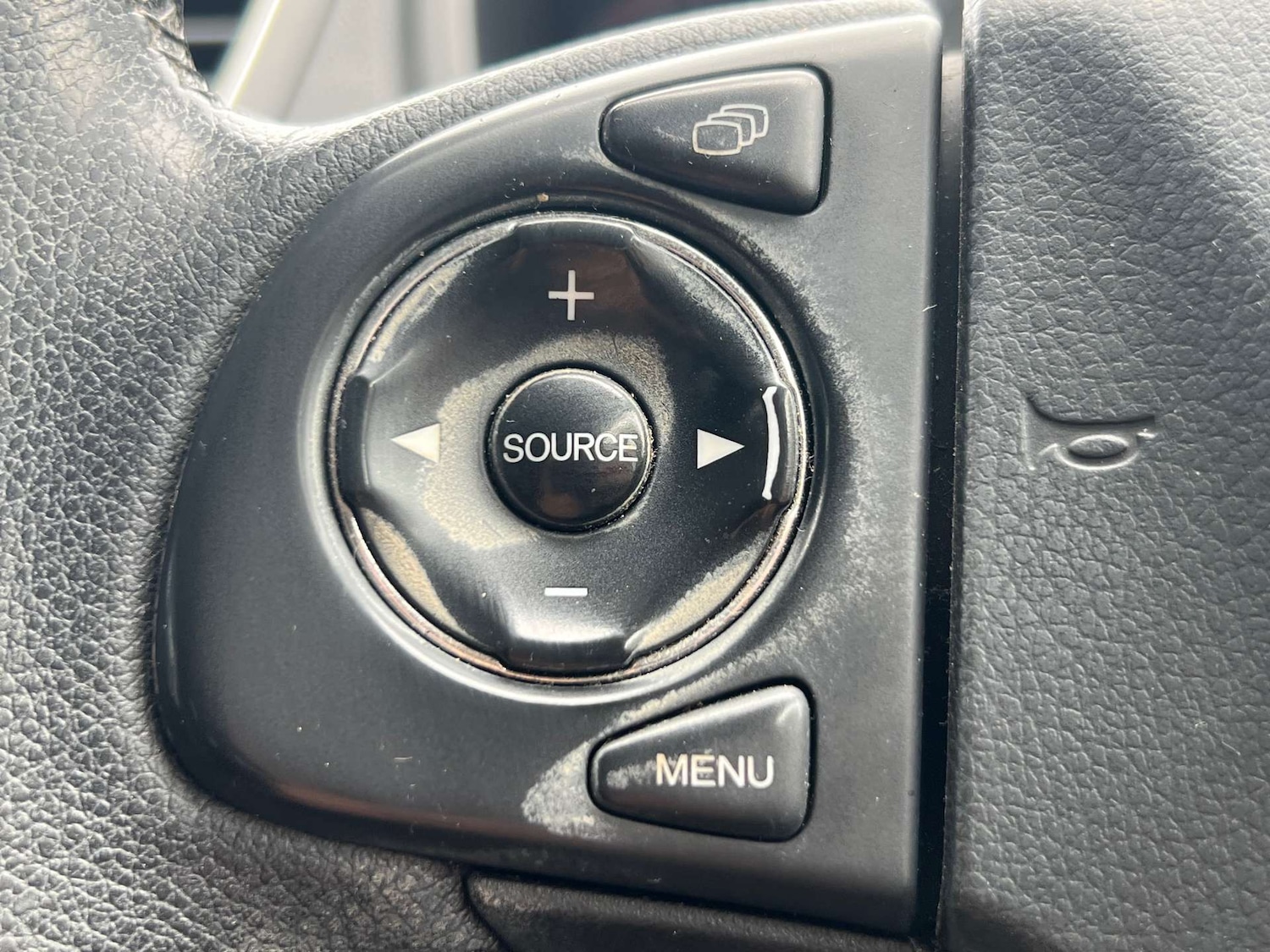 Used Honda CR-V 2018 for sale - 77662791: Photo 47