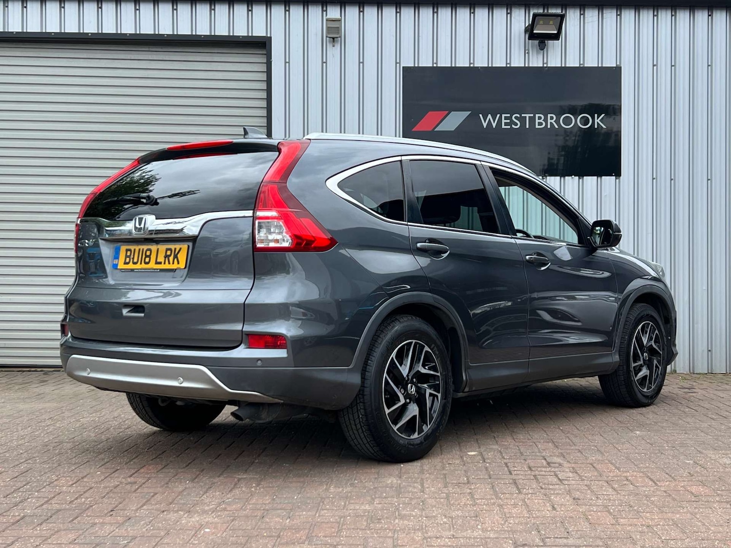 Used Honda CR-V 2018 for sale - 77662791: Photo 8